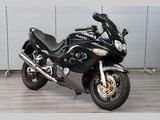 SUZUKI GSX 750 F