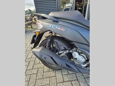 SYM HD300 – foto 4