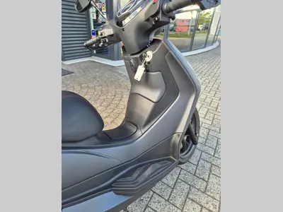 SYM HD300 – foto 3