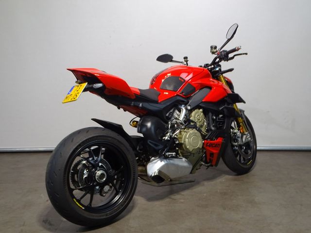 ducati - streetfighter-v4s