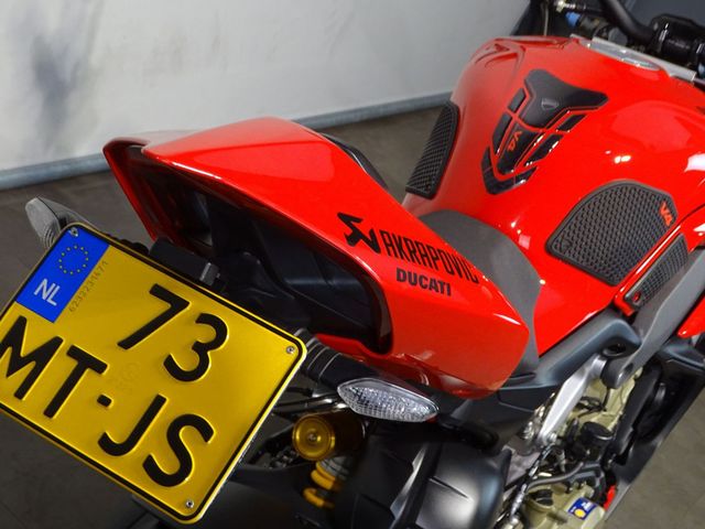 ducati - streetfighter-v4s