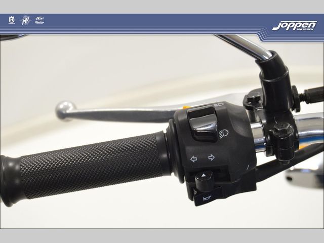 royal-enfield - interceptor-650