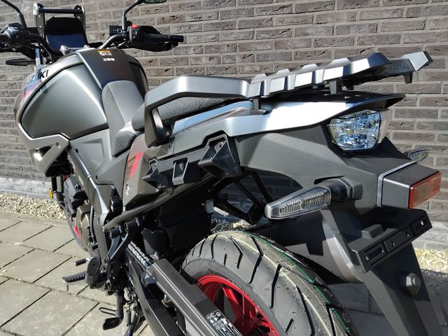 suzuki - v-strom-1050