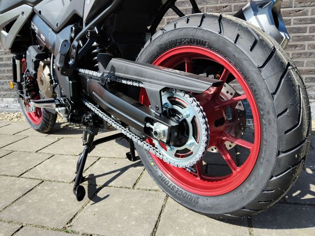 suzuki - v-strom-1050