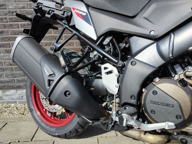 suzuki - v-strom-1050