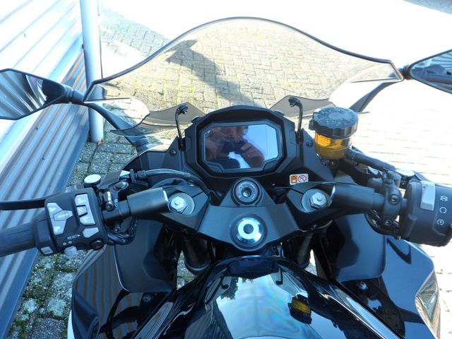 kawasaki - ninja-1000sx