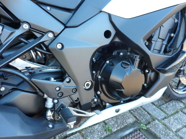 kawasaki - ninja-1000sx