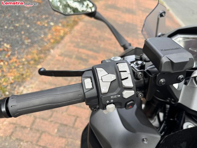 kawasaki - ninja-1100-sx-se