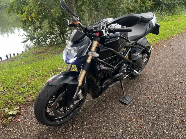 ducati - streetfighter-848