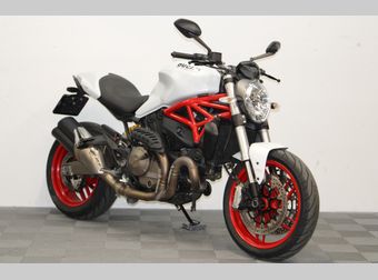Ducati Monster 821 2016 occasion