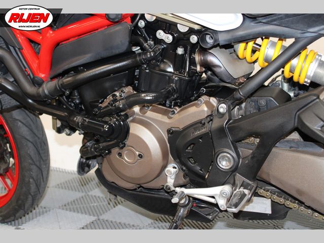 ducati - monster-821