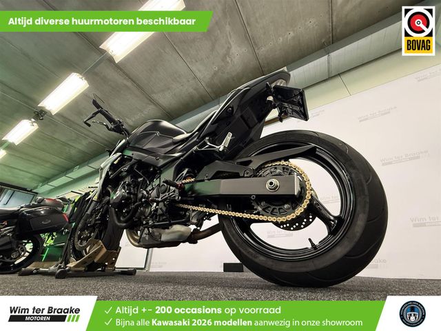 suzuki - gsr-750