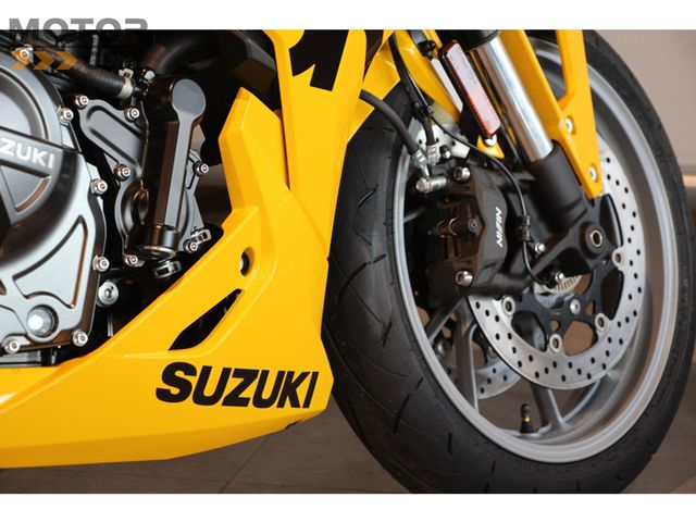suzuki - gsx-8r