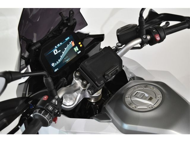 bmw - f-900-xr