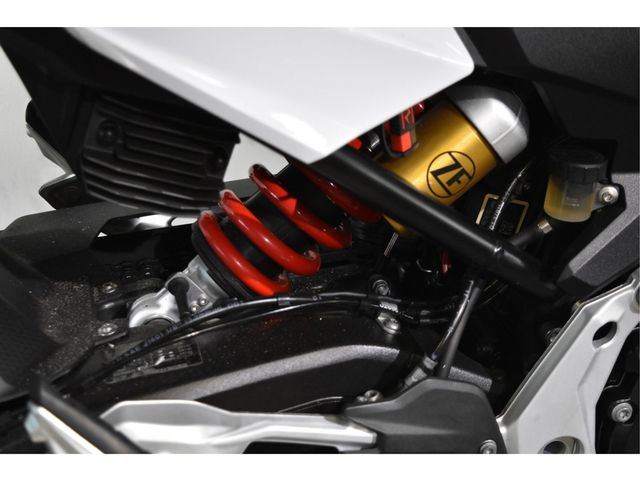 bmw - f-900-xr