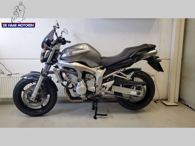 yamaha - fzs-600-fazer