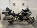 HONDA GL 1800 GOLDWING TOURING DELUXE
