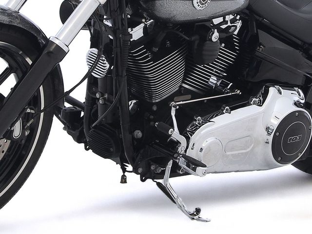harley-davidson - breakout-fxsb