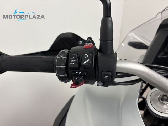 bmw - f-900-gs-adventure