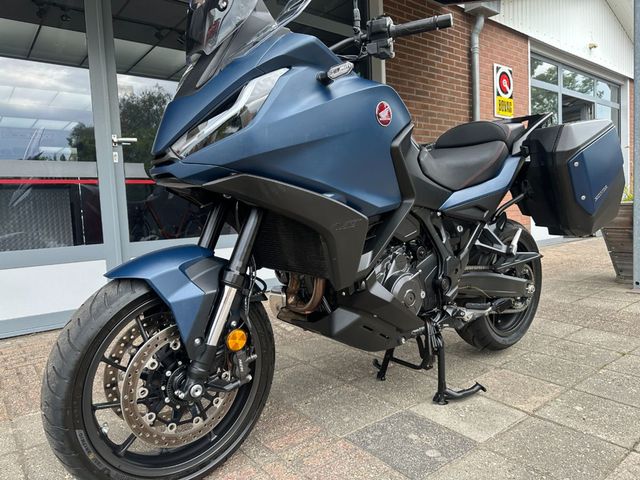 honda - nt-1100-dct