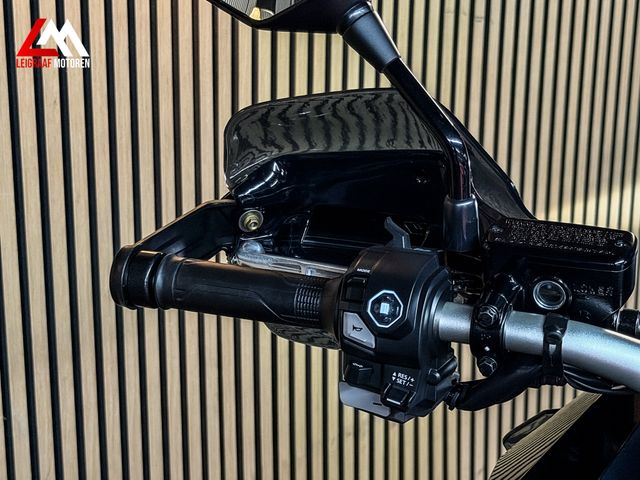 honda - x-adv