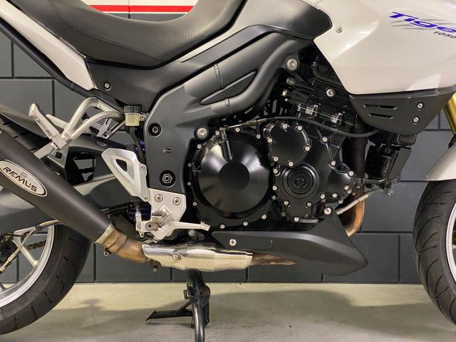 triumph - tiger-1050-abs
