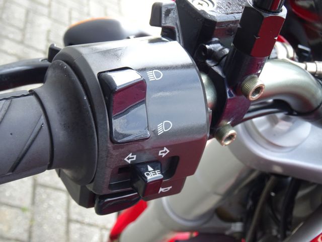 ducati - m-620-i.e.