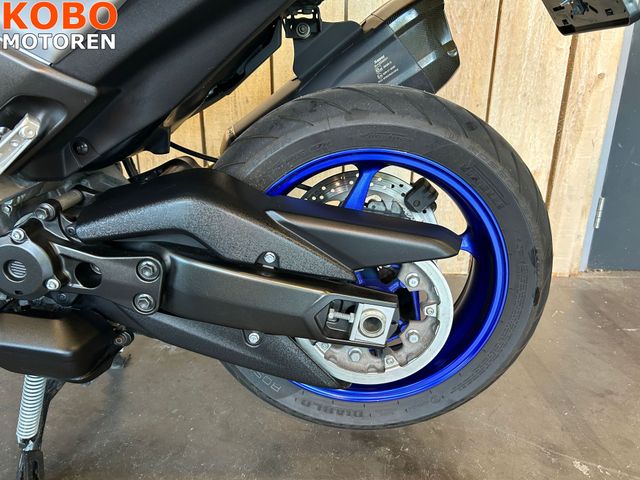 yamaha - xp-530-t-max-abs
