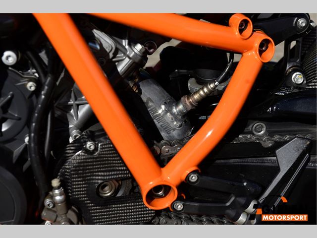 ktm - 1190-rc-8-r-red-bull-edition