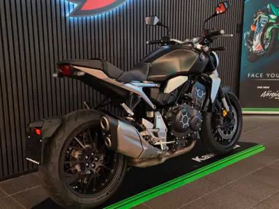 HONDA CB 1000 R – foto 4