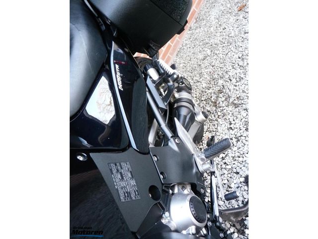 kawasaki - gtr-1400