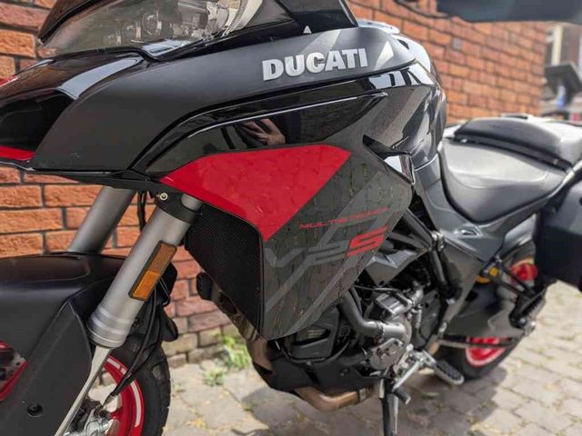 ducati - multistrada-v2-s