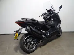 Yamaha T-MAX Tech MAX 2025 occasion – foto 3 van 8