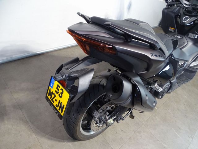 yamaha - tmax-tech-max