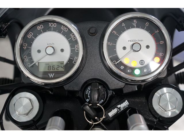 kawasaki - w800-cafe