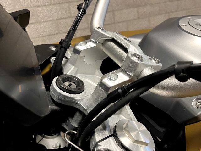bmw - f-900-xr