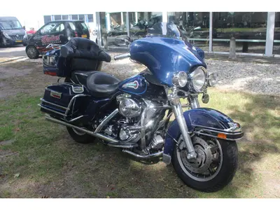 HARLEY-DAVIDSON ELECTRA GLIDE CLASSIC FLHTC – foto 4