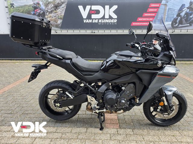 yamaha - tracer-9
