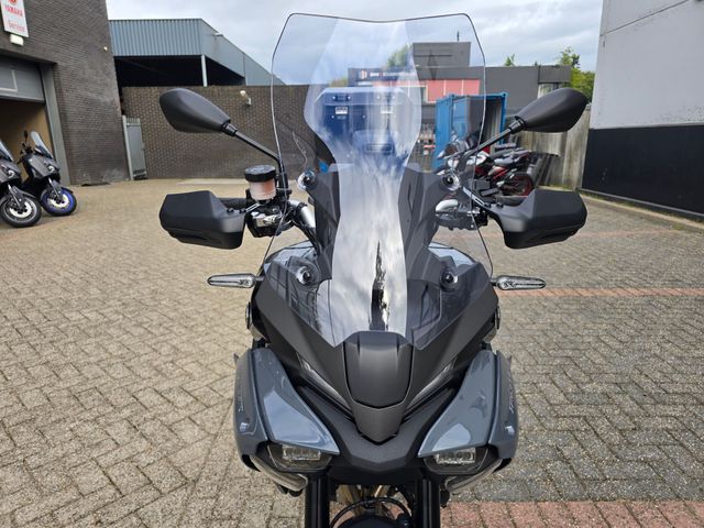yamaha - tracer-9