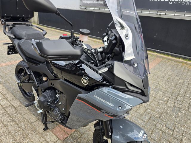 yamaha - tracer-9