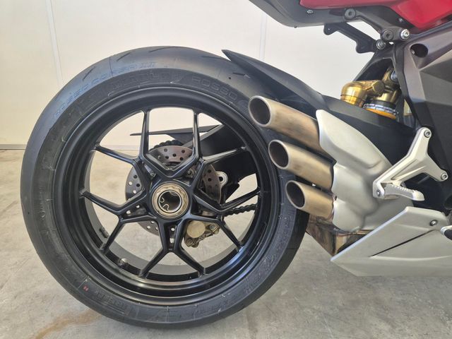 mv-agusta - f3-675