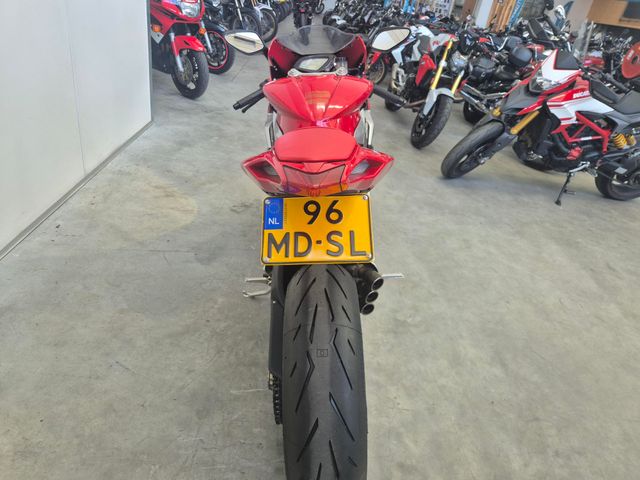 mv-agusta - f3-675