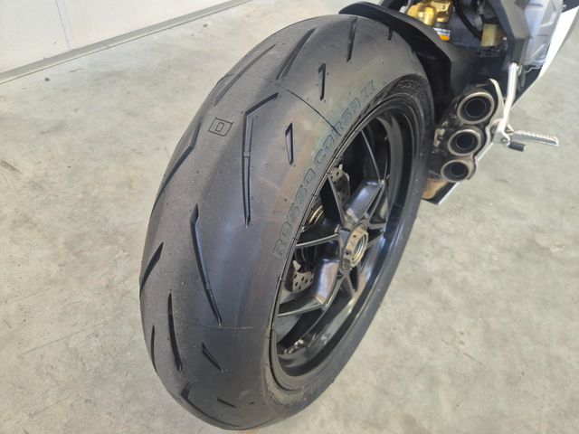 mv-agusta - f3-675