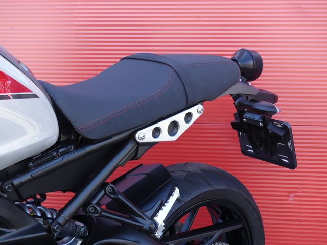 yamaha - xsr-900-abs