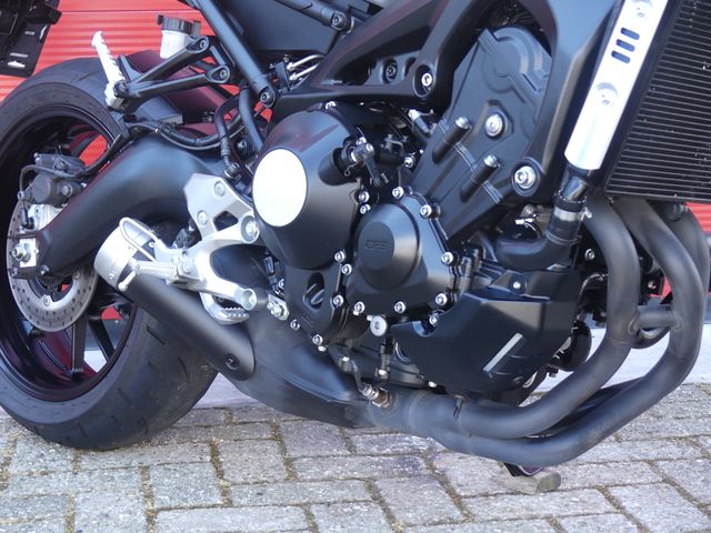 yamaha - xsr-900-abs