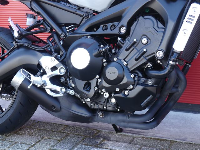 yamaha - xsr-900-abs