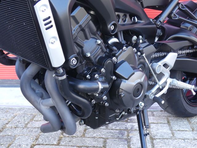 yamaha - xsr-900-abs