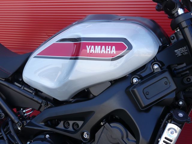 yamaha - xsr-900-abs