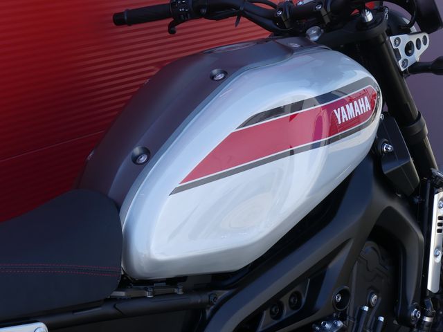 yamaha - xsr-900-abs