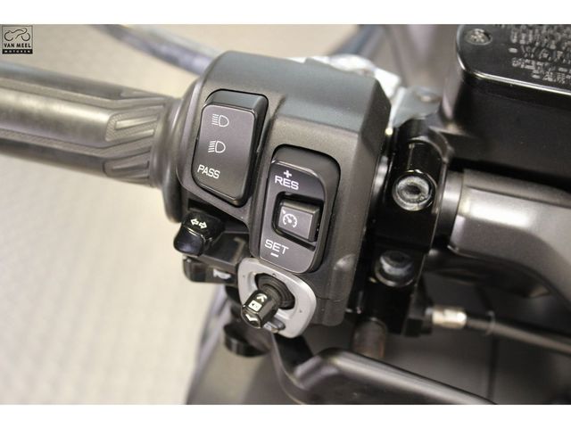 yamaha - tmax-tech-max